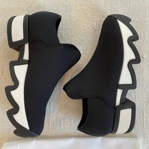 IRI NYC Unisex Black Outline Neoprene Sneaker